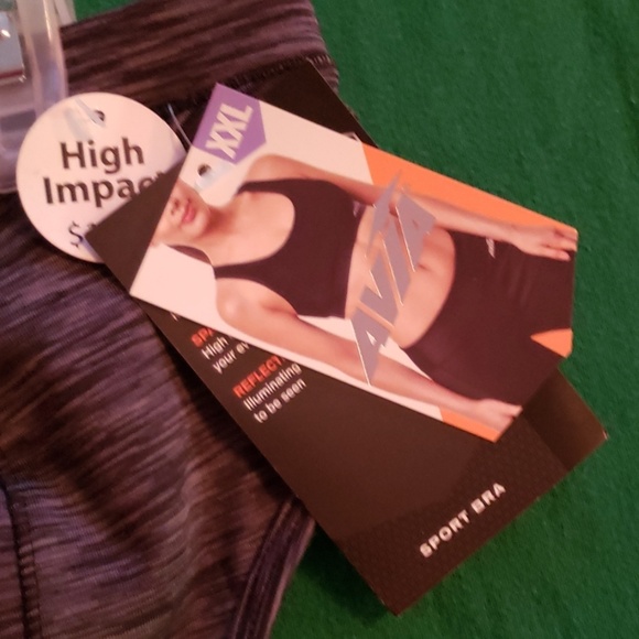 Workout bra - Picture 2 of 2